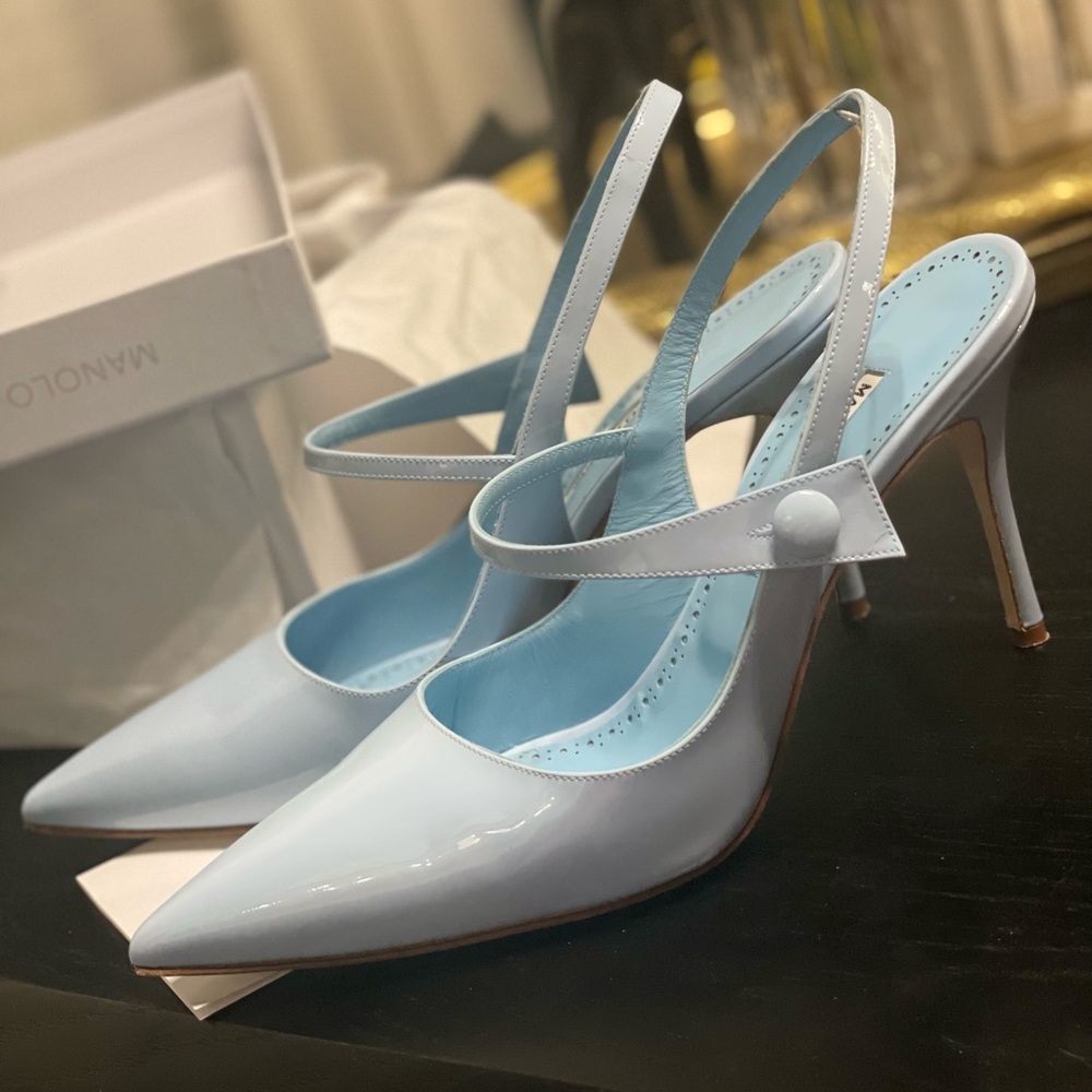 Manolo Blahnik light Blue Maryjane Slingback Heels